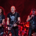 accept-bang-your-head-18-7-2015_0102