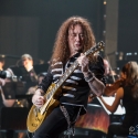 chris-thompson-rock-meets-classic-2013-nuernberg-09-03-2013-02
