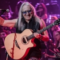 mick-box-bernie-shaw-rock-meets-classic-arena-nuernberg-13-03-2014_0013