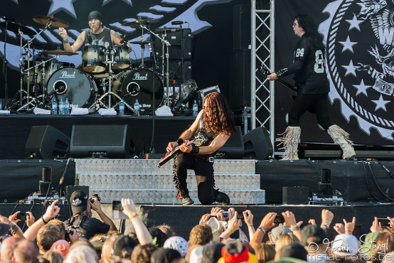 wasp-bang-your-head-16-7-2015_0034