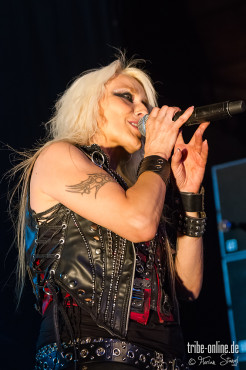 doro-pyraser-classic-rock-night-2013-20-07-2013-43