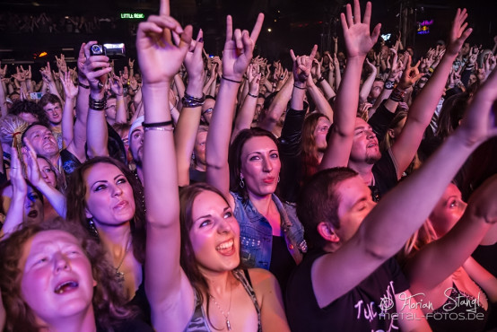 steel-panther-rockfabrik-nuernberg-22-6-2014_0011