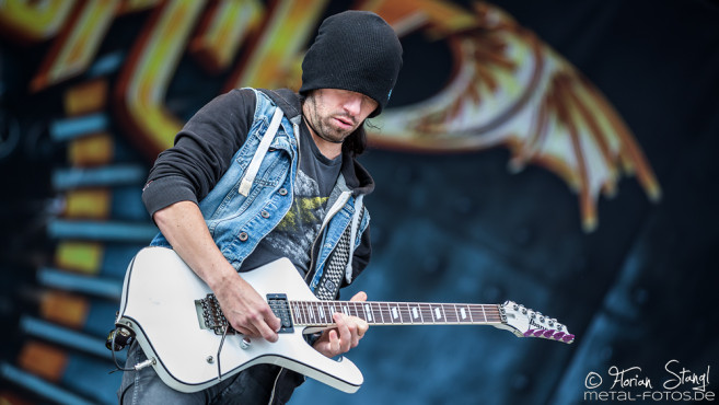 dragonforce-bang-your-head-2016-14-07-2016_0019