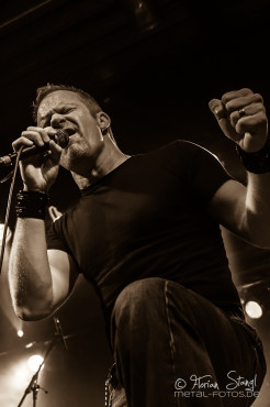 ashes-of-ares-backstage-muenchen-04-10-2013_34