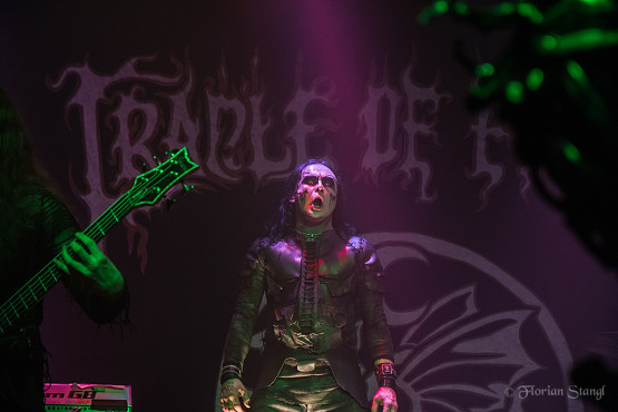 cradle-of-filth-7-12-2012-music-hall-geiselwind-22