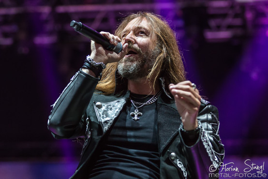 hammerfall-masters-of-rock-10-7-2015_0048