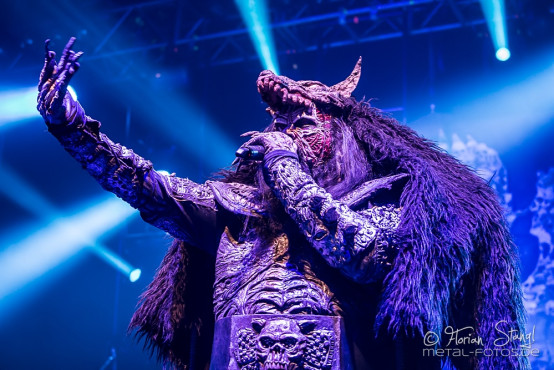 lordi-stadthalle-fuerth-27-12-2013_01
