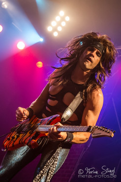 steel-panther-rockfabrik-nuernberg-22-6-2014_0005