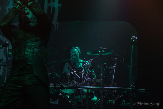cradle-of-filth-7-12-2012-music-hall-geiselwind-58