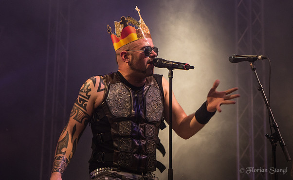sabaton-21-9-2012-geiselwind-eventhalle-98