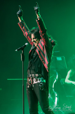 alice-cooper-rock-meets-classic-arena-nuernberg-13-03-2014_0016
