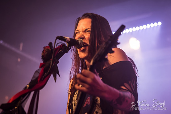 crucified-barbara-rockfabrik-nuernberg-26-9-2014_0016