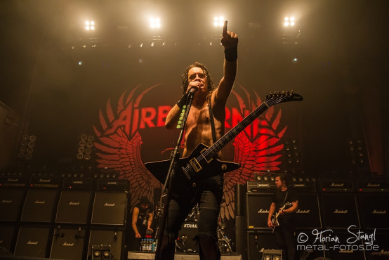 airbourne-kesselhaus-muenchen-10-11-2013_34