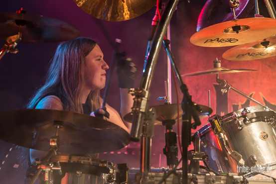 majesty-hirsch-nuernberg-20-12-2013_46