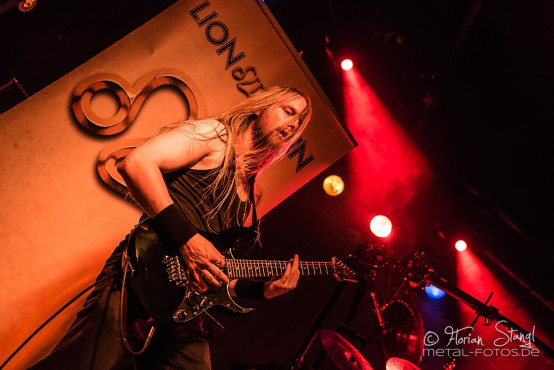 lion-twin-hirsch-nuernberg-16-9-2014_0007