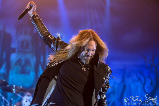 hammerfall-eventhalle-geiselwind-12-12-2015_0063