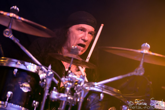 anvil-musichall-geiselwind-23-04-2016_0034