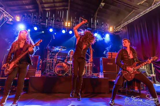 kissin-dynamite-classic-rock-night-8-8-2015_0052