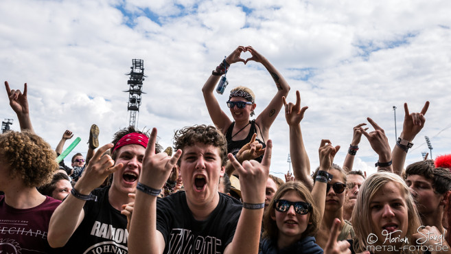 amon-amarth-rock-im-park-2016-04-06-2016_0025