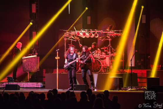 dream-theater-meistersingerhalle-nuernberg-14-03-2016_0009