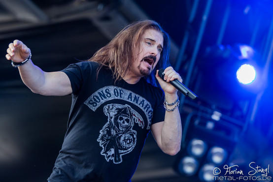 dream-theater-bang-your-head-18-7-2015_0045