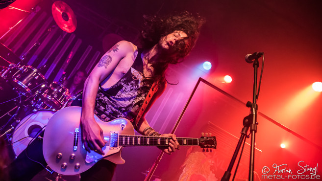 skull-fist-der-cult-nuernberg-20-10-2016_0028
