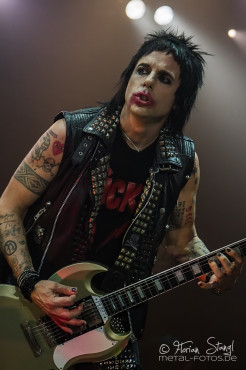 alice-cooper-stadthalle-lichtenfels-04-08-2013-05