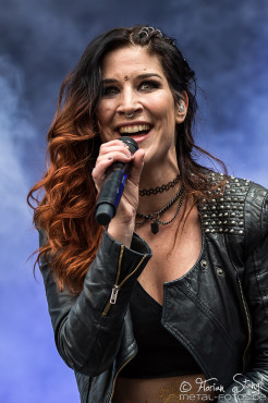 delain-masters-of-rock-11-7-2015_0036