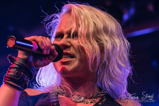 battle-beast-backstage-muenchen-04-10-2013_01