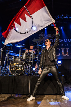 dr-woos-rocknroll-circus-pyras-classic-rock-2014-9-8-2014_0041