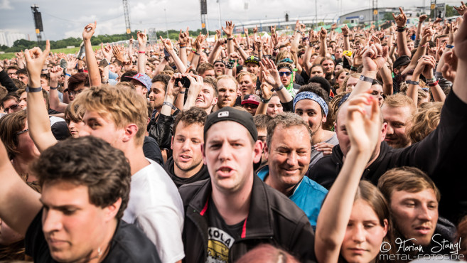 bring-me-the-horizon-rock-im-park-2016-03-06-2016_0052