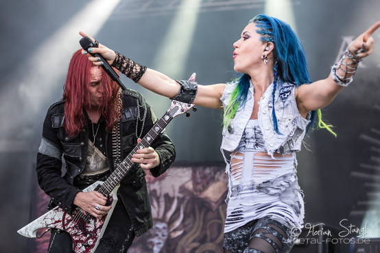 arch-enemy-summer-breeze-2014-14-8-2014_0044