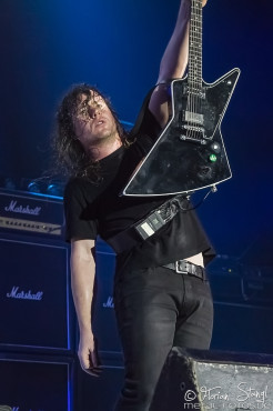 airbourne-rockavaria-30-05-2015_0039