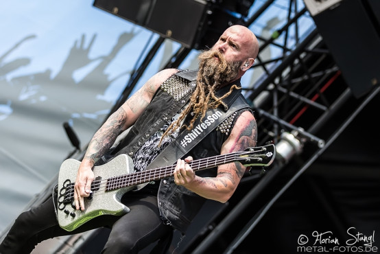 five-finger-death-punch-rockavaria-30-05-2015_0020
