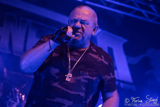 dirkschneider-musichall-geiselwind-23-04-2016_0040