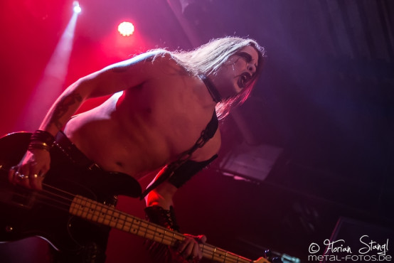 desaster-dark-easter-backstage-muenchen-05-04-2015_0039