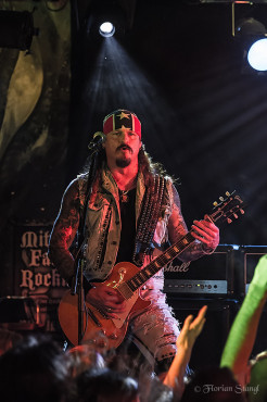 iced-earth-16-12-2012-rockfabrik-ludwigsburg-46