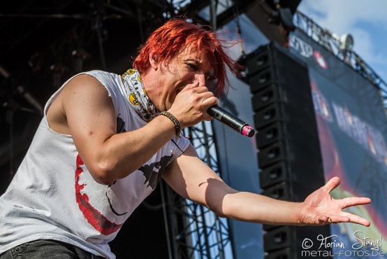 sonata-arctica-bang-your-head-16-7-2015_0019