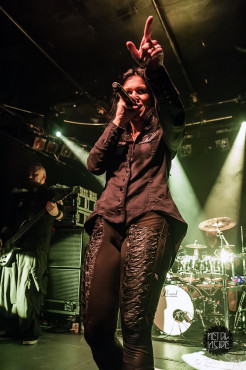 lacuna-coil-hirsch-nuernberg-11-11-2013_42