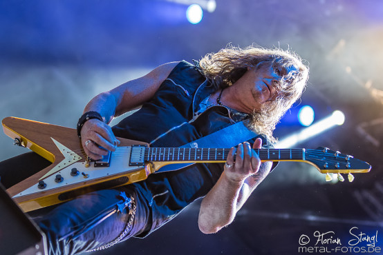 gamma-ray-masters-of-rock-12-7-2015_0017