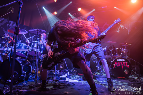 dying-gorgeous-lies-musichall-geiselwind-23-04-2016_0035