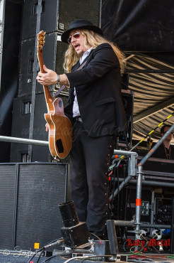 korpiklaani-summer-breeze-2013-15-08-2013-68