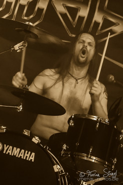bloodbound-rockfabrik-nuernberg-02-04-2014_0007