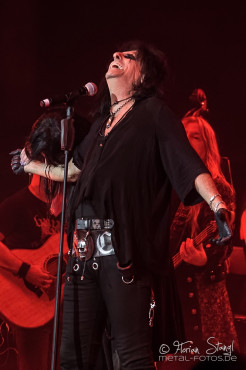 alice-cooper-rock-meets-classic-arena-nuernberg-13-03-2014_0063