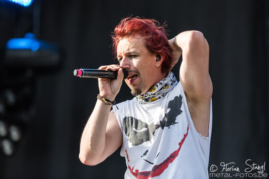 sonata-arctica-bang-your-head-16-7-2015_0017