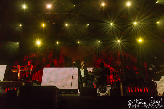 within-temptation-masters-of-rock-9-7-2015_0044