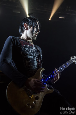 a-life-divided-loewensaal-nuernberg-05-12-2013_02