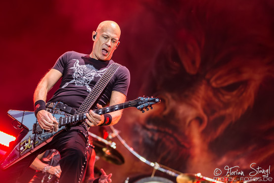 accept-bang-your-head-18-7-2015_0032