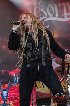 korpiklaani-summer-breeze-2013-15-08-2013-43