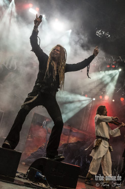 korpiklaani-beastival-2013-01-06-2013-17